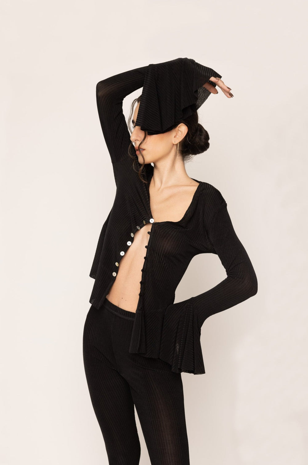FISHTAIL TOP BLACK