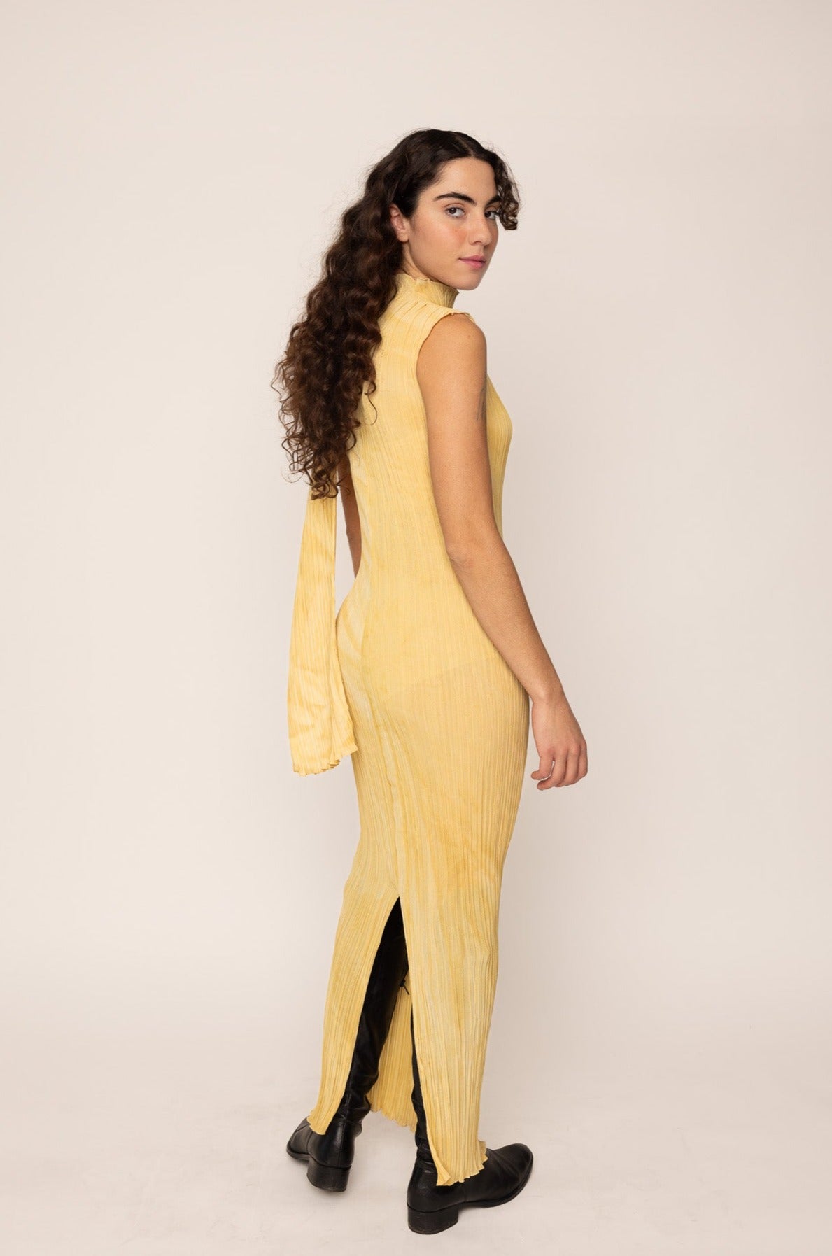Pleated dress Yellow